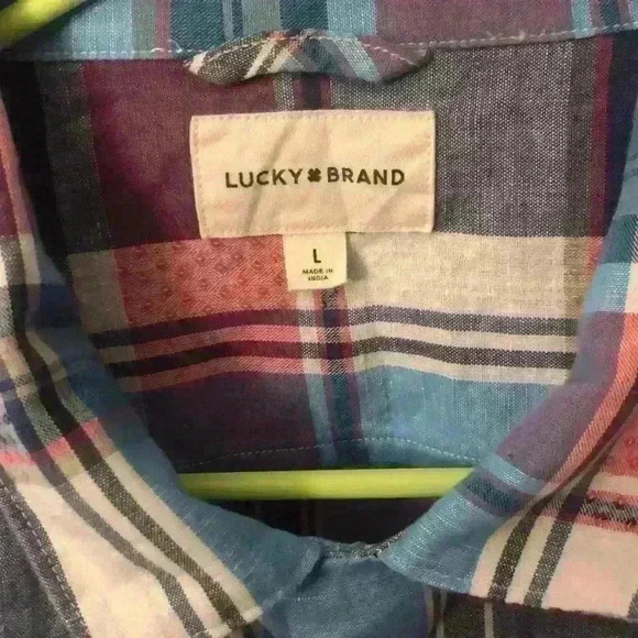 Lucky brand short sleeve button down shirt. Men’s large EUC - Picture 2 of 3